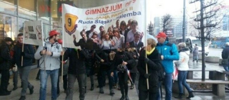 Rudzcy nauczyciele protestowali w Warszawie
