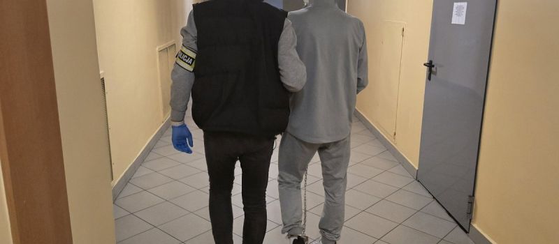 Dwóch mężczyzn uszkodziło infrastrukturę kolejową w Kat...