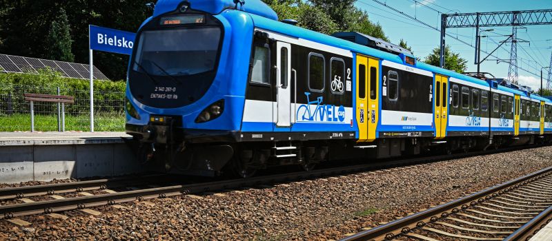 Rower i bilet Kolei Śląskich - idealny wiosenny duet