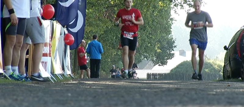 Wyry na sportowo. Biegli, by pomóc.