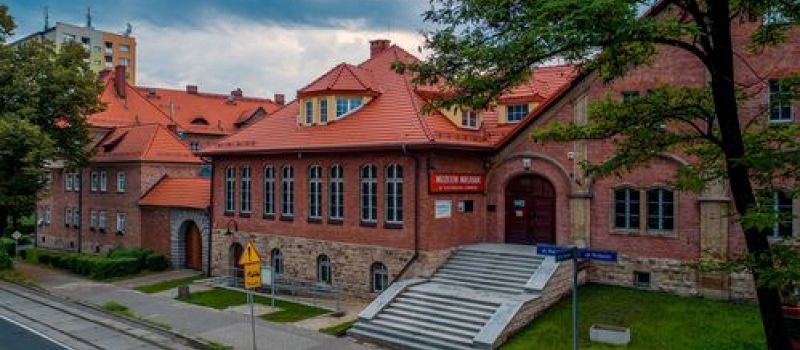 Karol Godula i Joanna Gryzik zapraszają do rudzkiego muzeum
